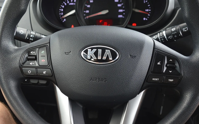 Kia Rio cena 27800 przebieg: 159000, rok produkcji 2013 z Krynica-Zdrój małe 407